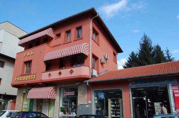 Hotel Rai Treavna Exterior foto